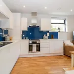 Apartment 7 Oystercatcher Court